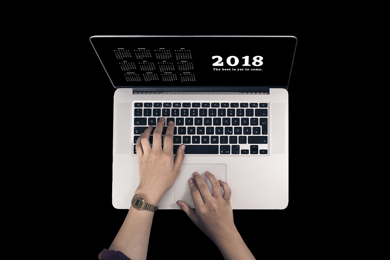 2024年视频剪辑电脑选购全指南,从配置到品牌,一台搞定你的创作需求 2024年视频剪辑电脑选购全指南,从配置到品牌,一台搞定你的创作需求